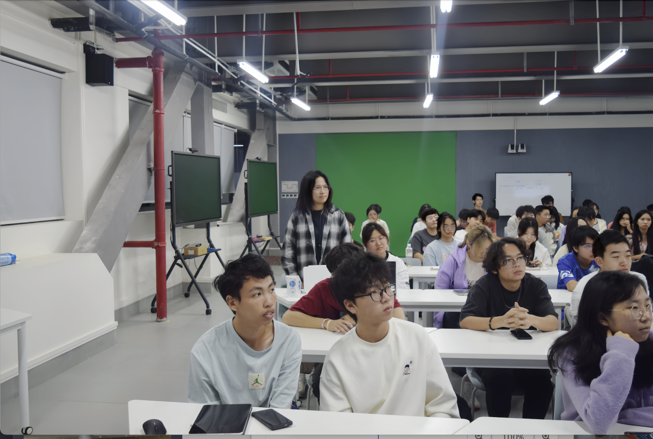 Enhancing Data Science Education through Competition and AI