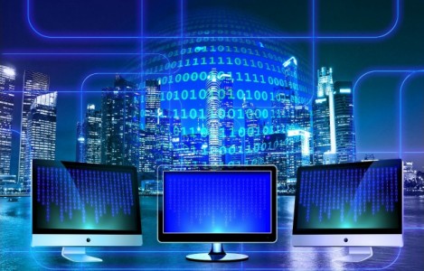 EECS researcher wins £2m grant to improve internet management