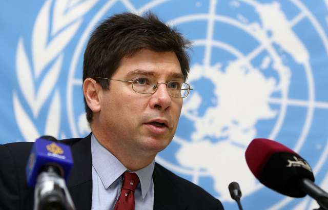 UN Rapporteur François Crépeau speaking at an event
