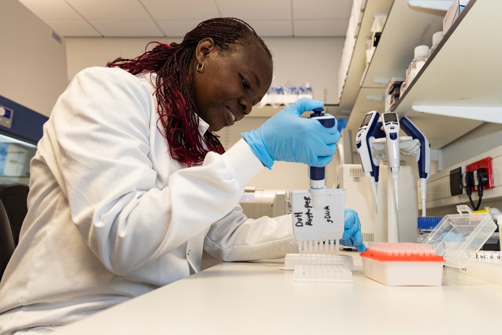 Research into better health outcomes for British Bangladeshi andPakistani People