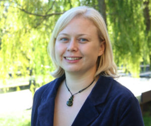 Dr Anna Bourne