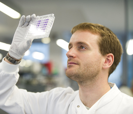 Dr Adrian Biddle
