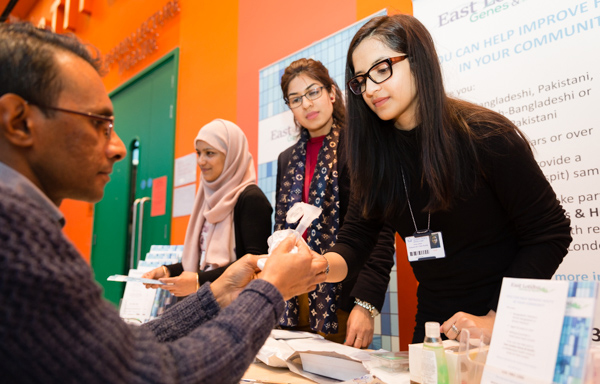 East London Genes & Health team collecting saliva samples from volunteers © Jorge Duarte Estevao