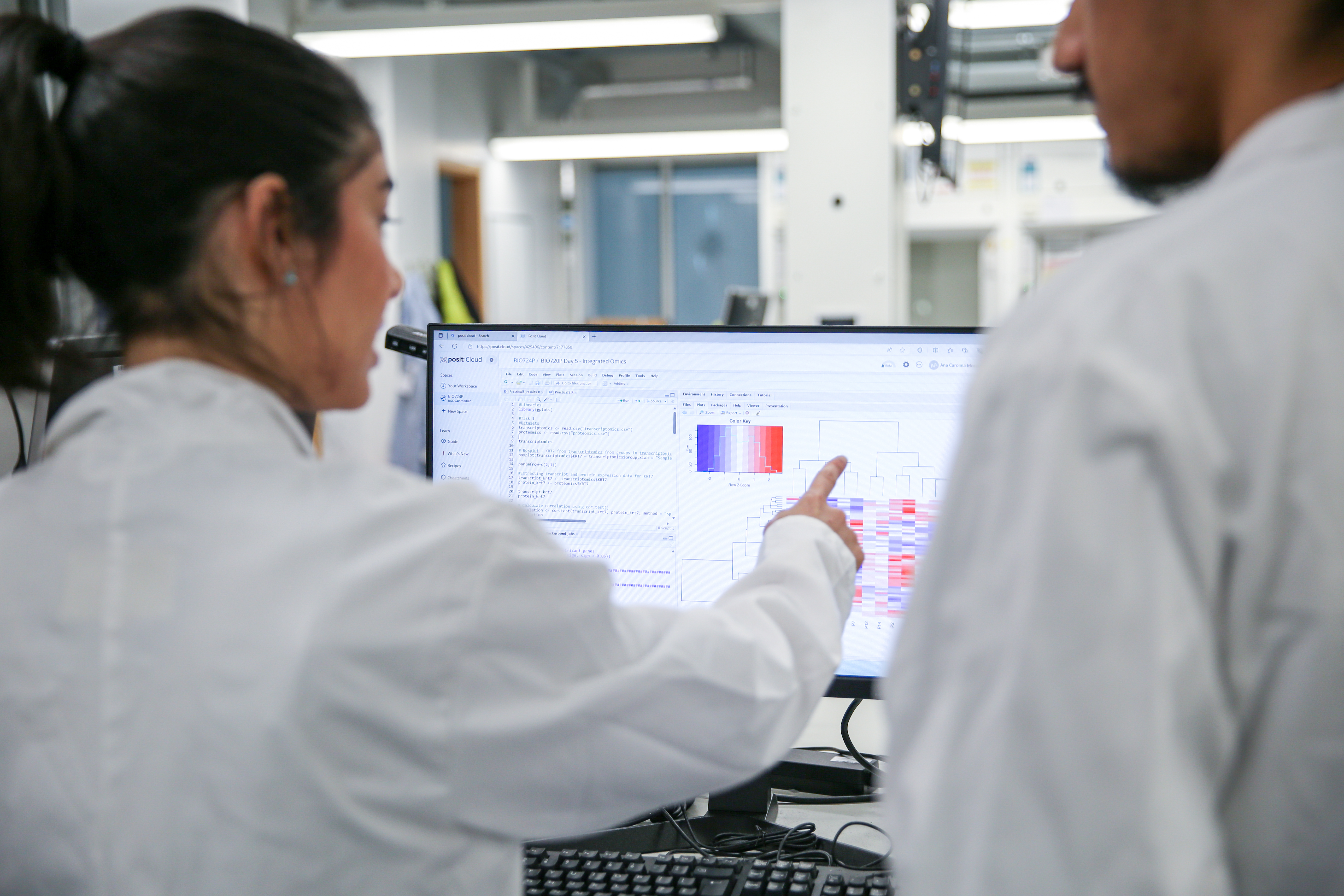 
                Ana Carolina, AI in the Biosciences 2024
 