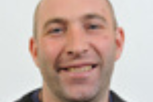 Dr Ewan Main