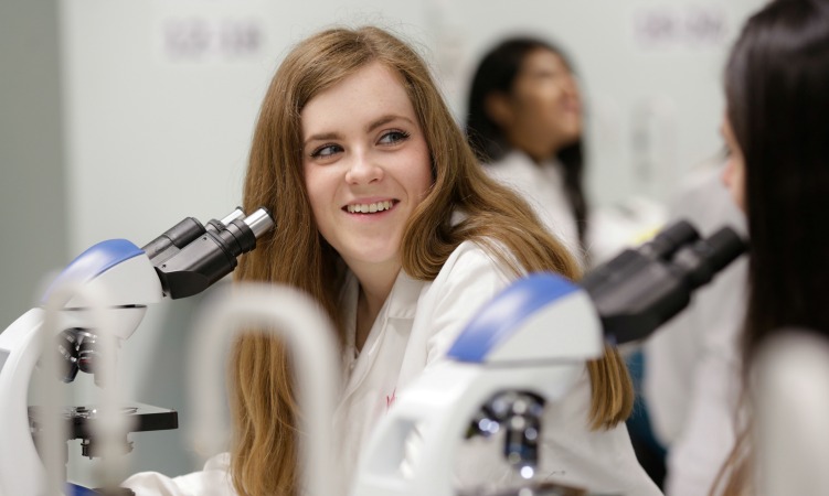 Student in the lab