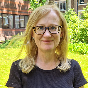 Patricia B Munroe